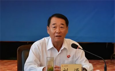 ​刘少奇小儿子，72岁仍坚守岗位发挥余热，晚年享受什么待遇？