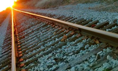 ​乌鲁木齐至伊宁将开行直达特快旅客列车，5小时跑完全程