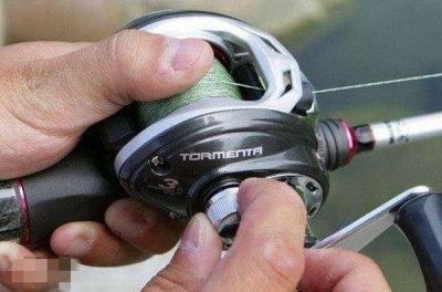 ​图解路亚钓法操作和抛投技巧：三分钟掌握全部技巧