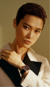 ​“假小子”李宇春，男婚女嫁成了父母的担忧