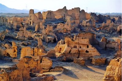 ​双鱼玉佩始末：一模一样的镜像鱼，消失不见的30万镜像人