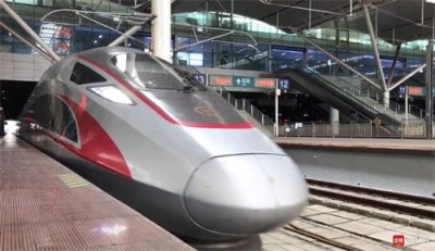 ​武汉开往深圳的G1005次列车已经抵达目的地