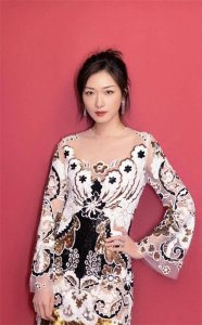 ​万茜：惊艳演技！惊现华丽形象！