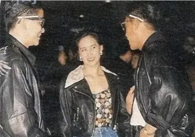 ​何超琼谈陈百强：“有一次，我心情不好，他打了好几个电话给我”