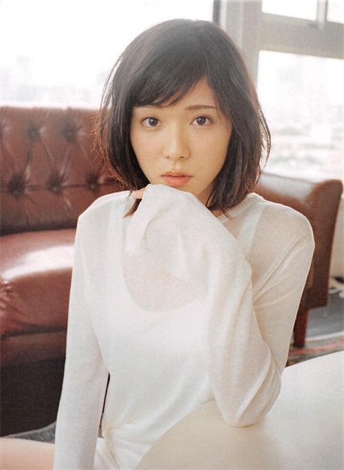 组图：日本新生代女星松冈茉优