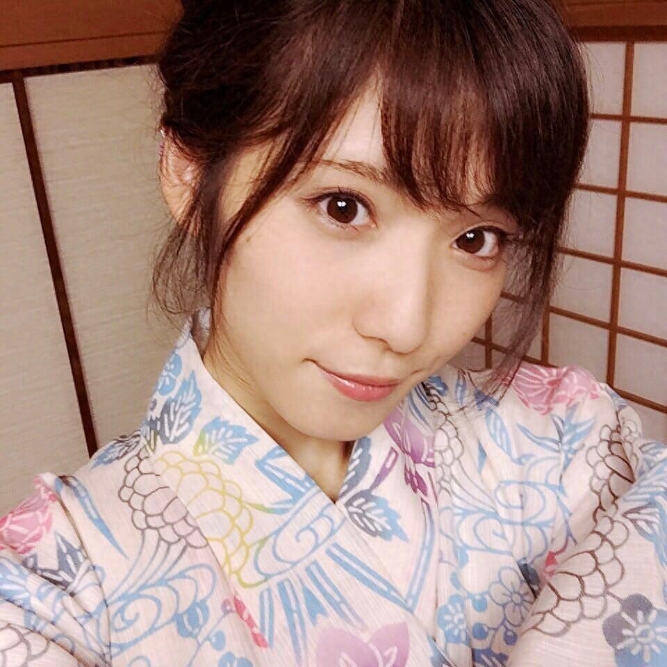 组图：日本新生代女星松冈茉优