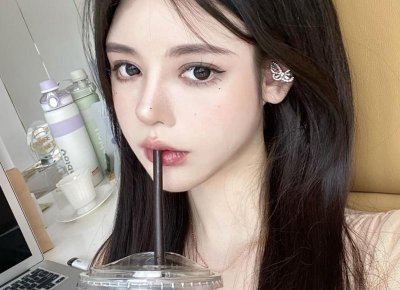 ​狮子男喜欢素颜女还是化妆女