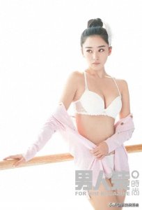 ​阚清子真是人间尤物！凹凸身材太惹眼！性感火辣，这谁顶得住呀？