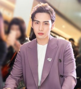 ​面对突然曝出隐婚传闻，张彬彬首次发文回应，他真的是深藏不露啊