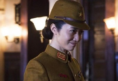 ​还记得《伪装者》里的南田吗？中戏毕业定居中国，还成了中国媳妇