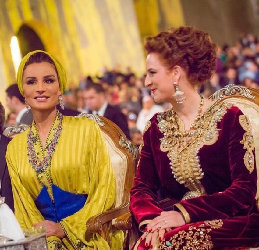 卡塔尔皇太后莫扎的传奇人生(真实卡塔尔皇太后莫扎)