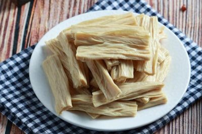 ​泡腐竹，只懂加水是外行，记好2招，15分钟泡好，软而不烂没硬芯