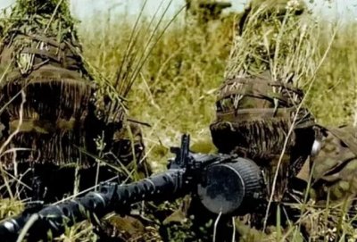 ​吉利服到底是何时出现的？为何能成为狙击手必不可少的隐身神器？