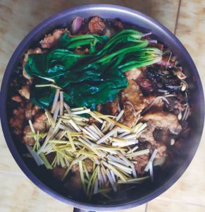 ​鱼片汤这样做，一点也不腥，鲜香味道美