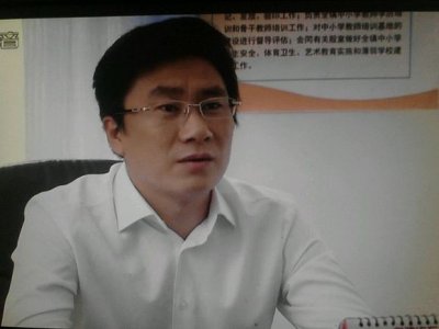 ​他才艺不输小沈阳却很低调，被赵本山钦点为《乡村爱情》总导演！