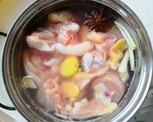 土豆黄焖鸡做法教程你喜欢吃吗？那就学着做吧