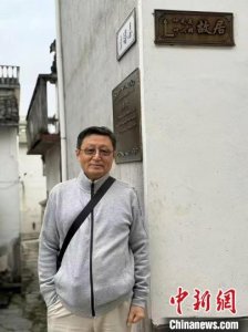 ​美国知名华文作家叶周去世 享年66岁