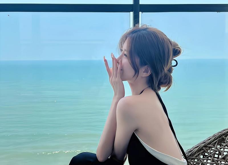 65岁大妈相亲70岁大爷：你有11套房却不给我一套，那我图你啥？