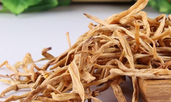 干黄花菜需要抽芯吗