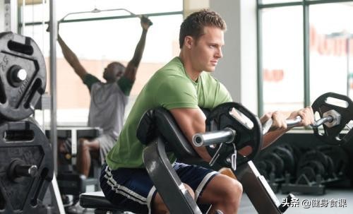 蛋白粉什么时候喝最佳（喝蛋白粉的最佳时间介绍）