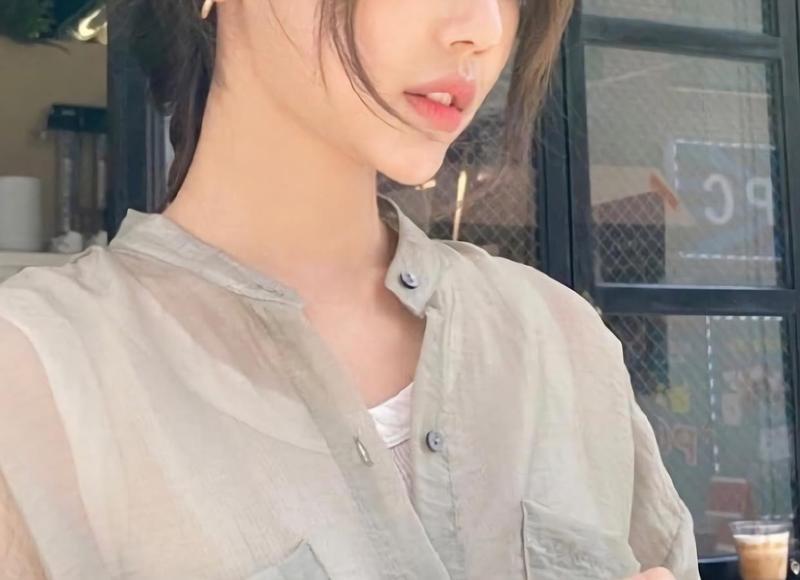 远嫁的姑娘照顾不了父母，无奈不能尽孝的心酸