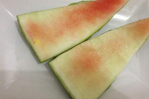 男怕柿子女怕梨,母猪最怕西瓜皮什么意思