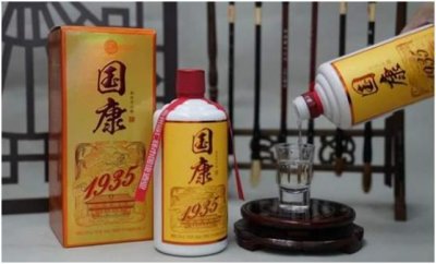 ​5年白云边多少钱一瓶