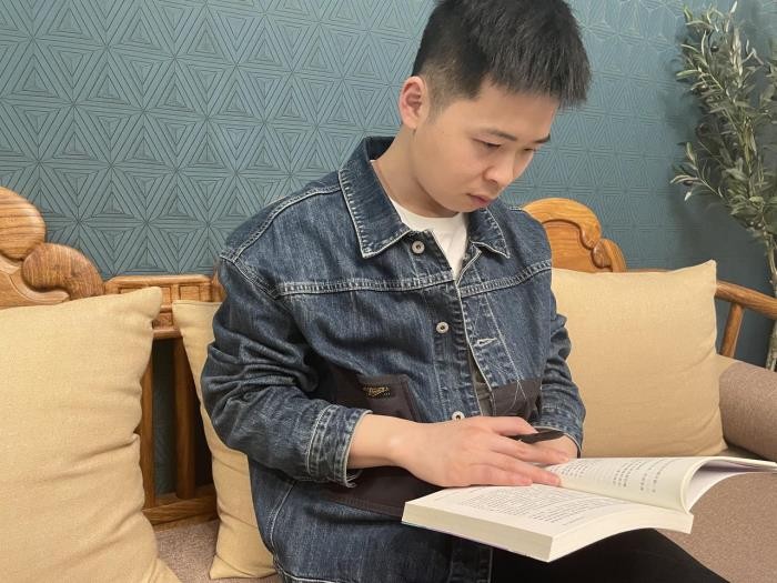 假如我是语文老师（嘉兴五高老师笔下的我的老师②）