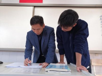 ​假如我是语文老师（嘉兴五高老师笔下的我的老师②）