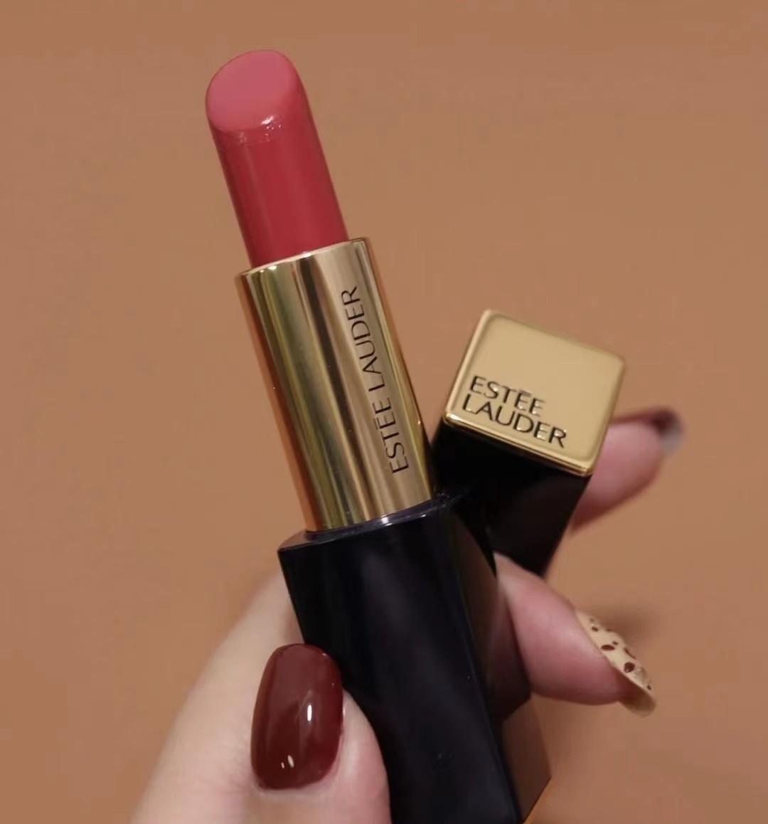 最适合黄皮的口红色号排行（黄皮肤适合什么颜色口红）(图14)