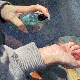 麦芙迪香水怎么样（一文讲解源自中国本土的香氛公司）