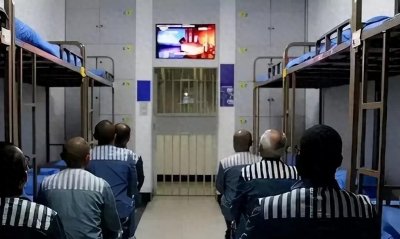 ​监狱犯人的真实生活，其实跟你想象中的并不一样