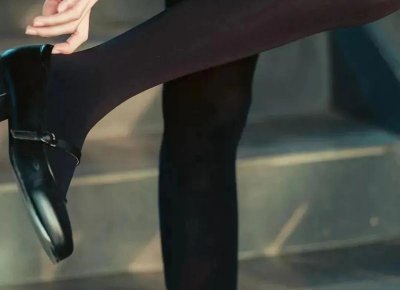 ​订婚后戒指戴哪个手指 男的订婚戒指戴哪个手指