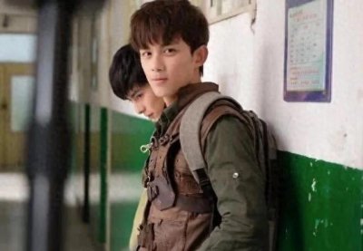 ​盗墓笔记之沙海：解密黎簇