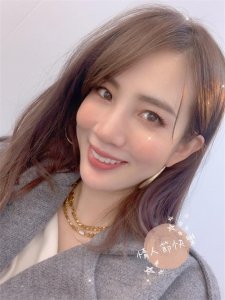 ​「我走了，你不可以死喔」 张艾亚母罹病过世…最后遗言藏洋葱