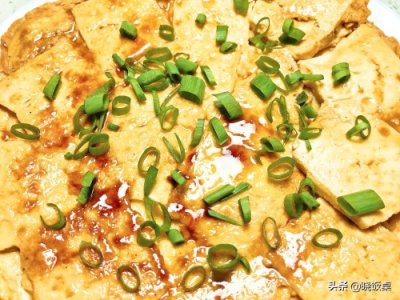 1块豆腐，2个鸡蛋，教你做传统鲁菜锅塌豆腐，嫩滑入味，非常下饭