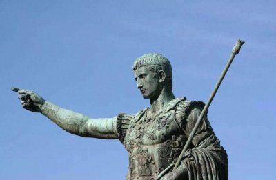 ​历史上的犹太人为什么会被屠杀的那么惨？