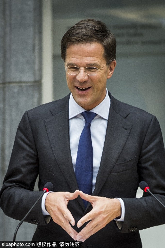 他是亲民又帅气的荷兰首相!每天骑自行车上下班 曾立志要学中文