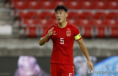 ​央视直播！东亚杯：国足vs日本，已无底牌可打，输3球算正常？