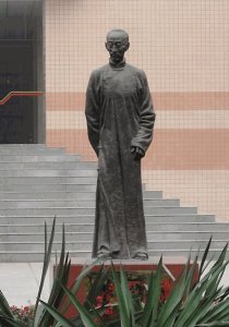 厚黑学，一本你可以不看不学，却得防着别人看了学了的神书