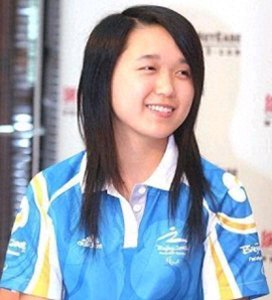 从华为百万年薪到海军女舰长，韦慧晓的人生如何逆袭？