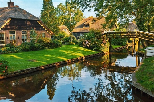 全世界最美的10个小镇,此生一定要去一次