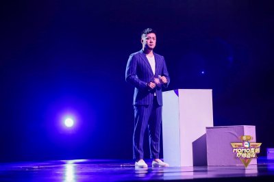 ​陌陌17惊喜夜大壮首唱新歌《答应自己》：《伪装》三部曲正式完结