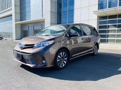 ​这是一个假信息！丰田mpv7座，10万搞定