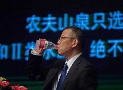 ​钟睒睒绝对是一个伟人，他是中国“疫苗之王”，你以为他只卖水？