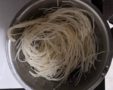 ​家常版萍乡炒粉原来是这样