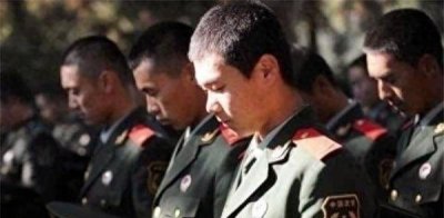 ​30岁湖南警花朱玲，执行任务时不幸遇难，丈夫不敢和1岁儿子说