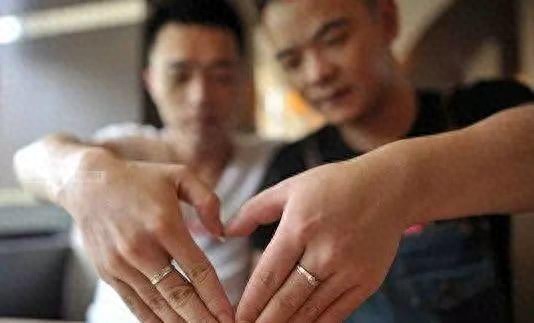 中国的同性恋高达4000万人!揭露他们光明与黑暗的隐秘人生