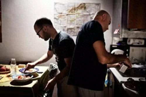 中国的同性恋高达4000万人!揭露他们光明与黑暗的隐秘人生