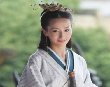 ​揭秘：薄皇后是因为什么被废？